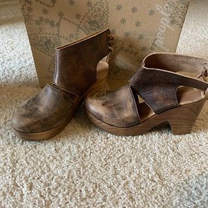 Free People Leather Clogs